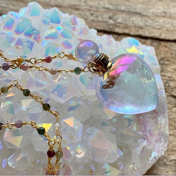 Aura Quartz Crystal bottle Necklace 18K Gold Plated Brass Rosary Chain New in bx - Picture 7 of 10